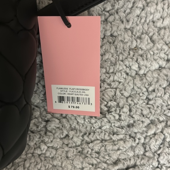 Juicy Couture NWT handle/Shoulder/Crossbody Heart Bag - Picture 14 of 17